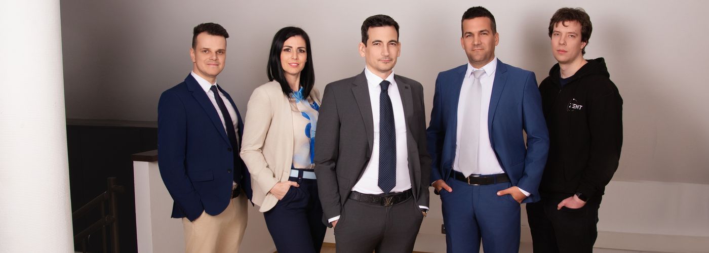 The Zenit team at the Óbuda office